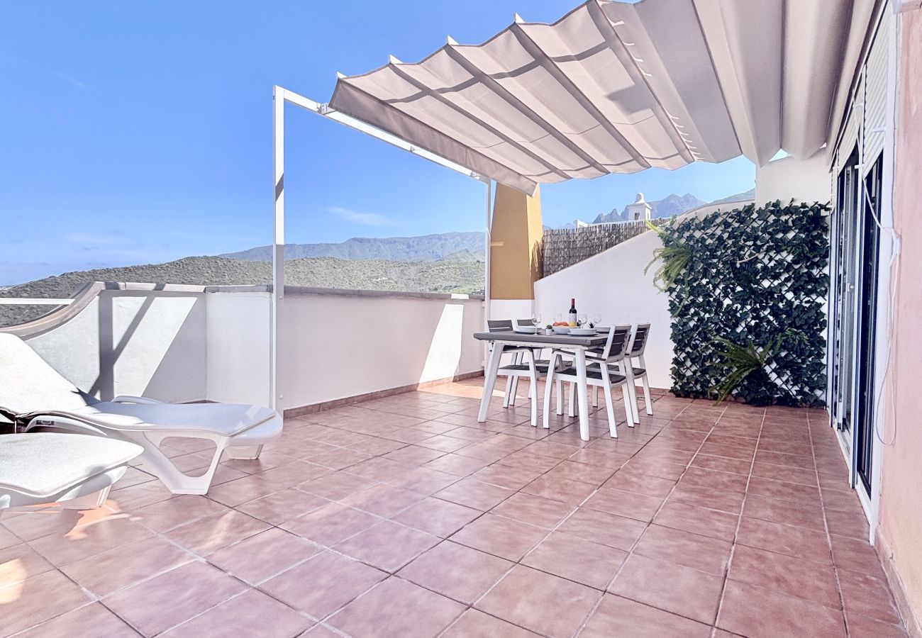 Apartment in Costa Adeje - Ocean View Haven: Perla Del Mar